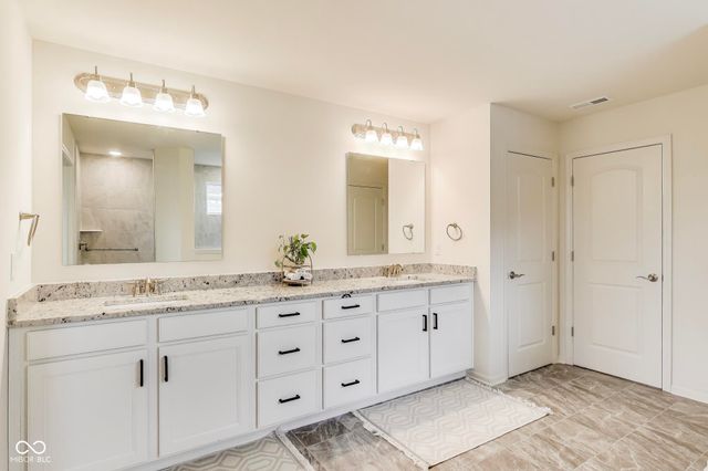 1869 Kenmare Drive, Carmel, IN 46074