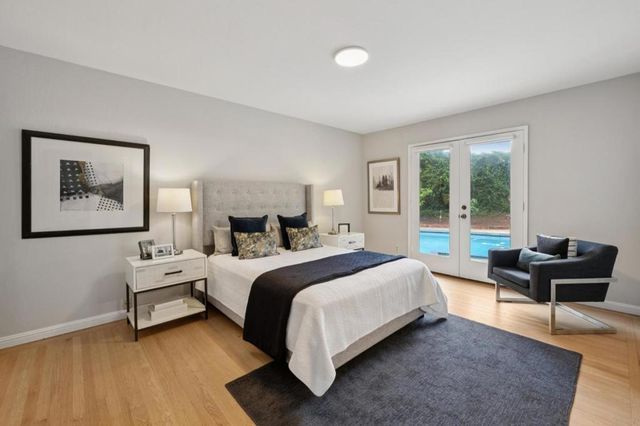 50 Los Altos Avenue, Los Altos, CA 94022