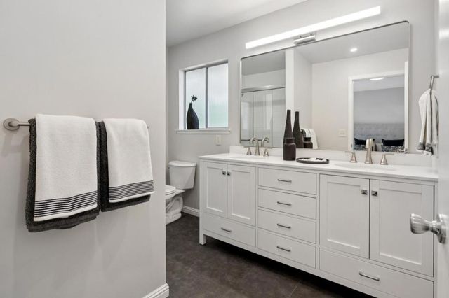 50 Los Altos Avenue, Los Altos, CA 94022