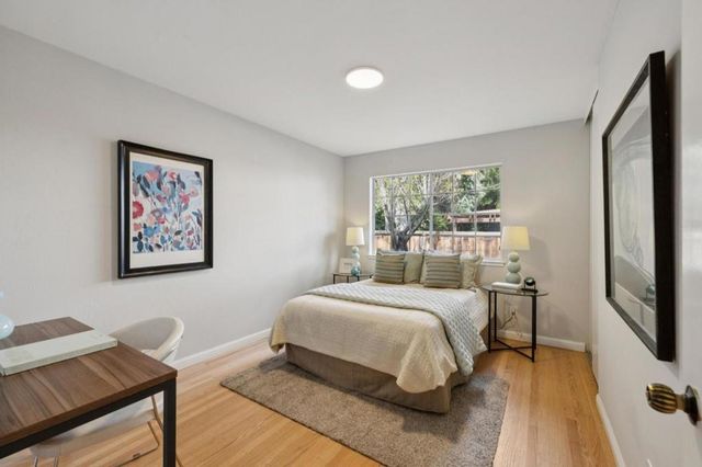 50 Los Altos Avenue, Los Altos, CA 94022