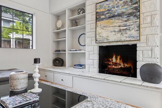 50 Los Altos Avenue, Los Altos, CA 94022