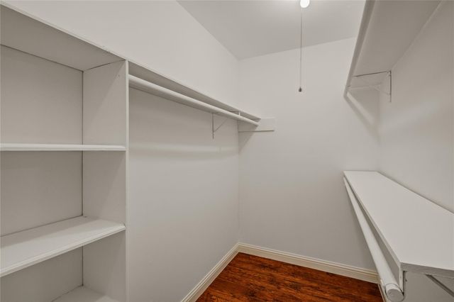 850 Threadneedle Street 79, Houston, TX 77079