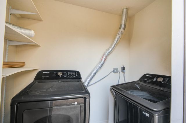 850 Threadneedle Street 79, Houston, TX 77079