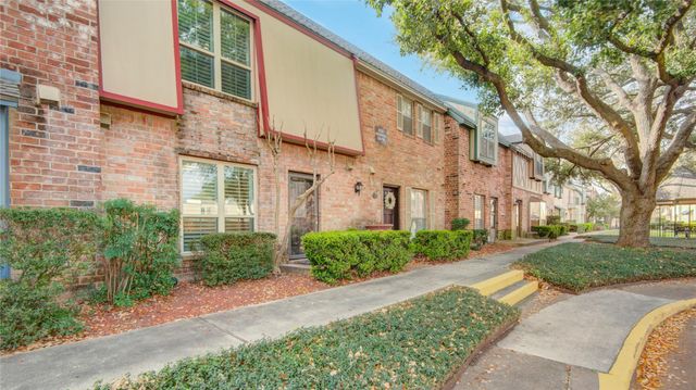 850 Threadneedle Street 79, Houston, TX 77079