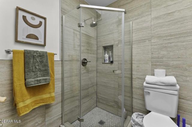 513 W SAN ANTONIO Avenue, El Paso, TX 79901