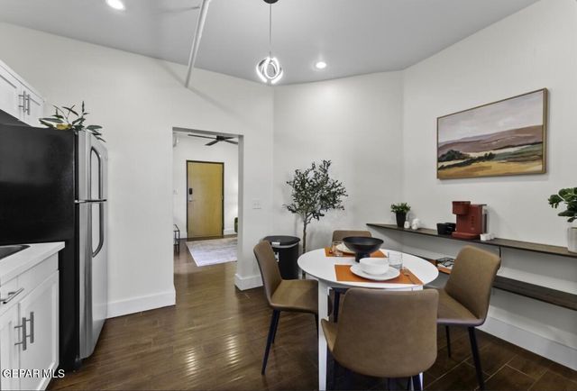 513 W SAN ANTONIO Avenue, El Paso, TX 79901