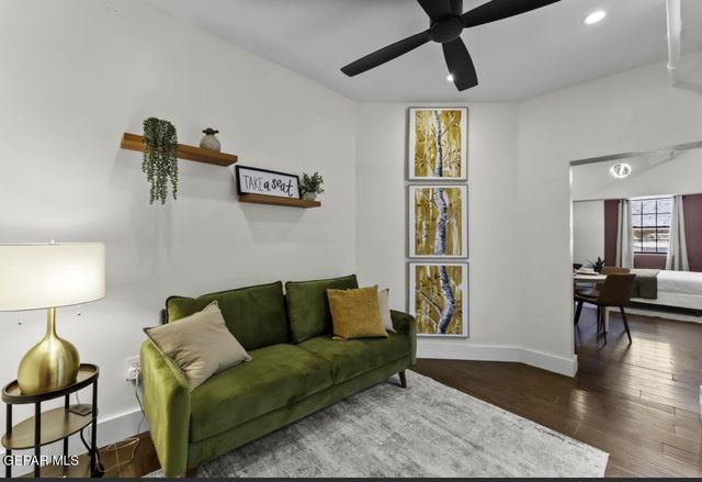 513 W SAN ANTONIO Avenue, El Paso, TX 79901