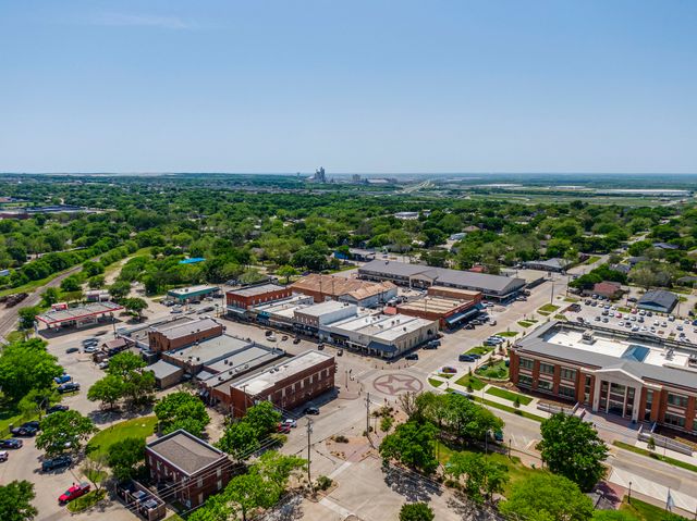 3531 Makala Drive, Midlothian, TX 76065