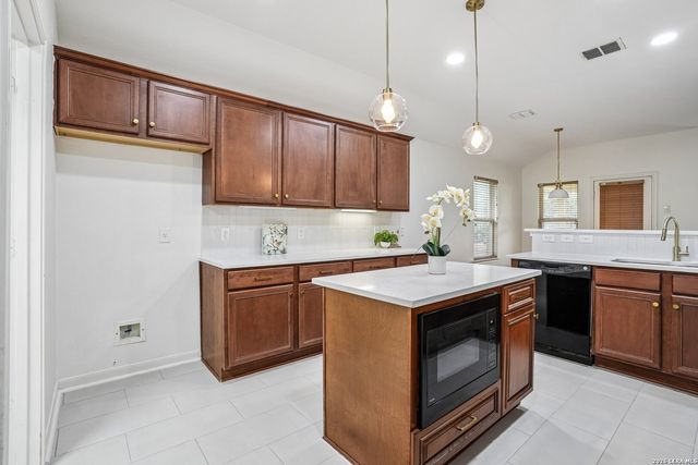 407 Cushing, San Antonio, TX 78258