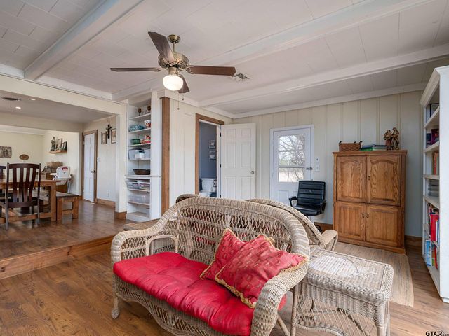 15183 FM 16 E, Winona, TX 75792