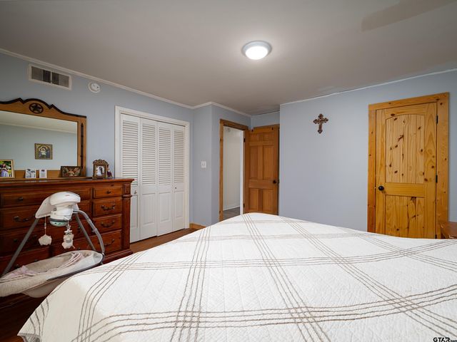 15183 FM 16 E, Winona, TX 75792