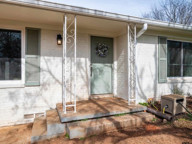 15183 FM 16 E, Winona, TX 75792