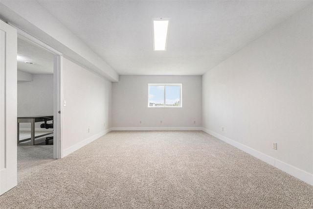 259 Warbler Drive, Caledonia, MI 49316