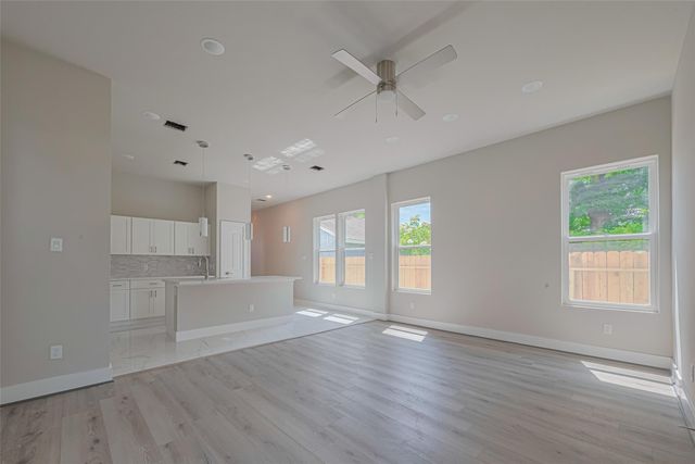 7207 Force Street, Houston, TX 77020