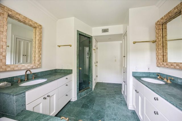 1117 Banks, Houston, TX 77006