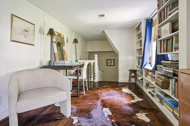 1117 Banks, Houston, TX 77006