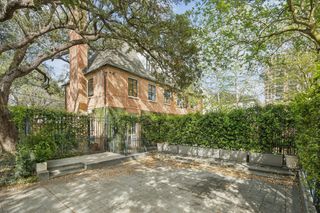 1117 Banks, Houston, TX 77006