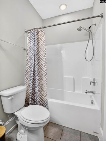 660 Stoneywater Court, Elgin, SC 29045