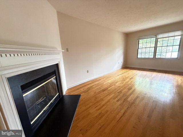 328 TUDOR DR, Winchester, VA 22603