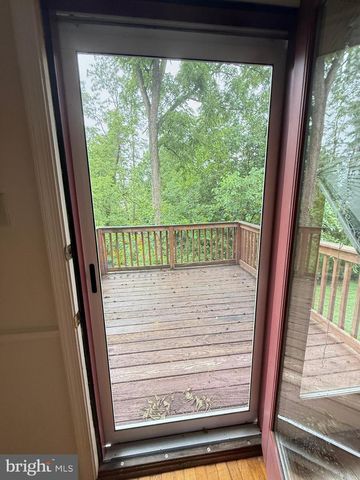 328 TUDOR DR, Winchester, VA 22603