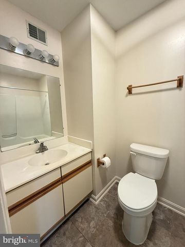 328 TUDOR DR, Winchester, VA 22603