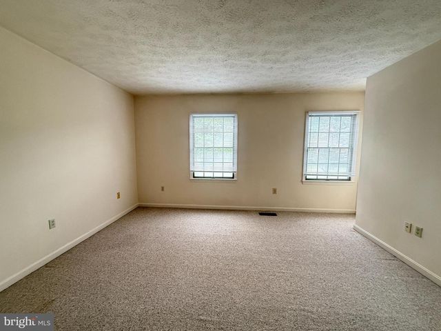 328 TUDOR DR, Winchester, VA 22603