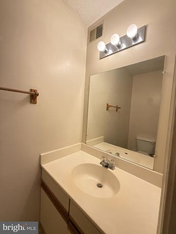 328 TUDOR DR, Winchester, VA 22603