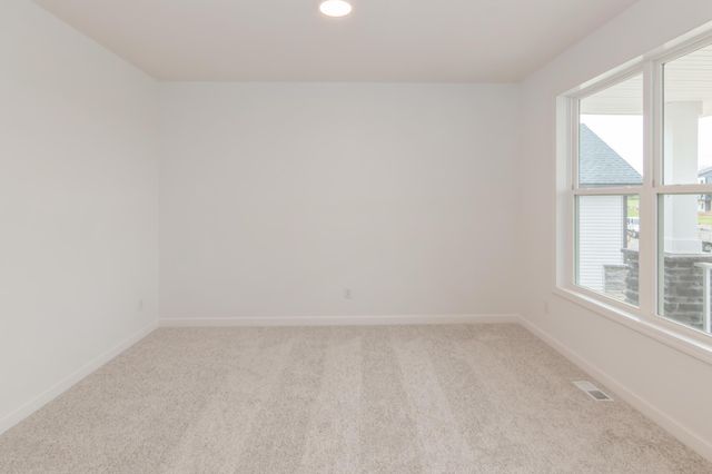 4921 Noble Drive NW, Rochester, MN 55901