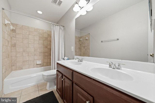 3832 BRAVEHEART DR, Frederick, MD 21704