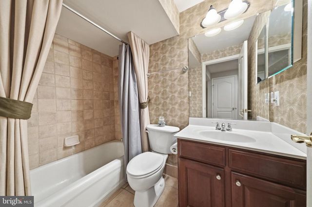 3832 BRAVEHEART DR, Frederick, MD 21704