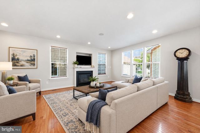 3832 BRAVEHEART DR, Frederick, MD 21704