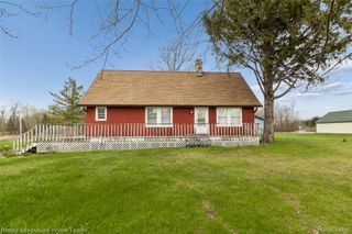 75095 Mackey Road, Richmond Township, MI 48062