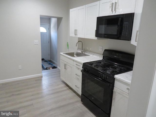 42 S MANSION AVE, Atlantic City, NJ 08401