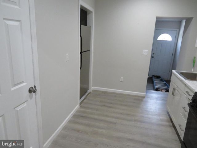 42 S MANSION AVE, Atlantic City, NJ 08401