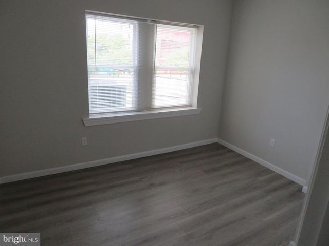 42 S MANSION AVE, Atlantic City, NJ 08401