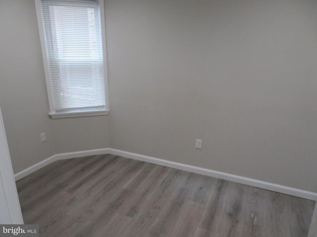 42 S MANSION AVE, Atlantic City, NJ 08401