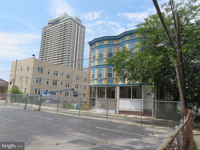 42 S MANSION AVE, Atlantic City, NJ 08401