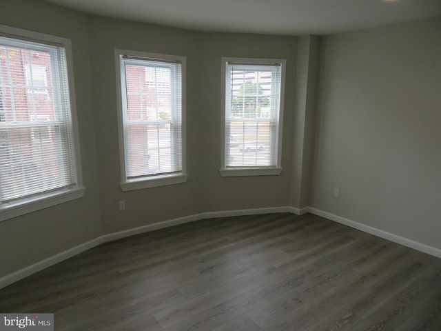42 S MANSION AVE, Atlantic City, NJ 08401
