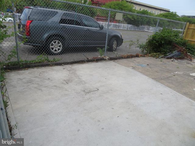 42 S MANSION AVE, Atlantic City, NJ 08401