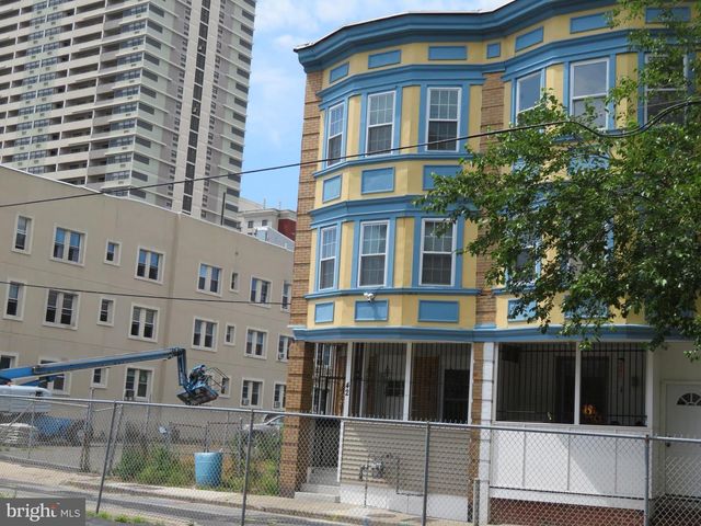 42 S MANSION AVE, Atlantic City, NJ 08401