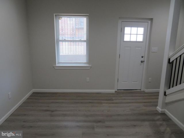 42 S MANSION AVE, Atlantic City, NJ 08401