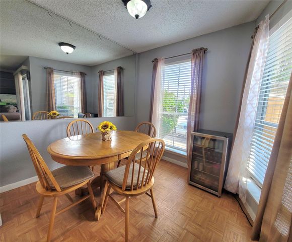 3919 Fairmont Parkway 255, Pasadena, TX 77504