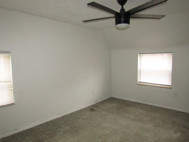 1414 Avon Place, Blackridge, PA 15221