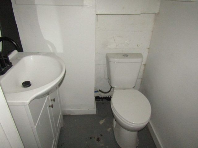 1414 Avon Place, Blackridge, PA 15221