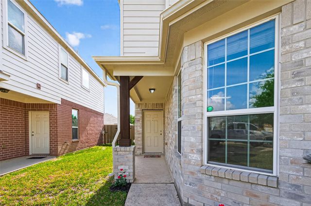 1819 Cold River Drive, Humble, TX 77396