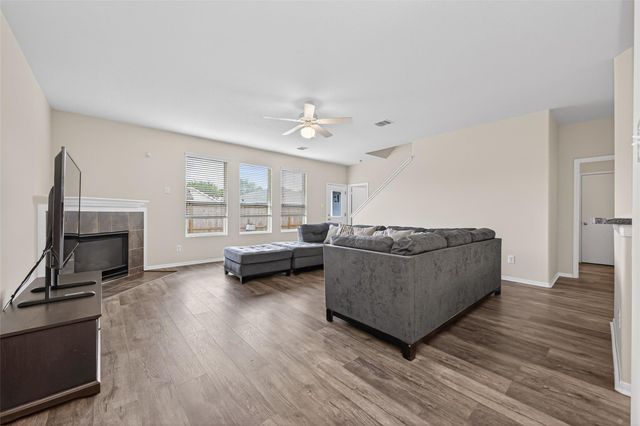 1819 Cold River Drive, Humble, TX 77396