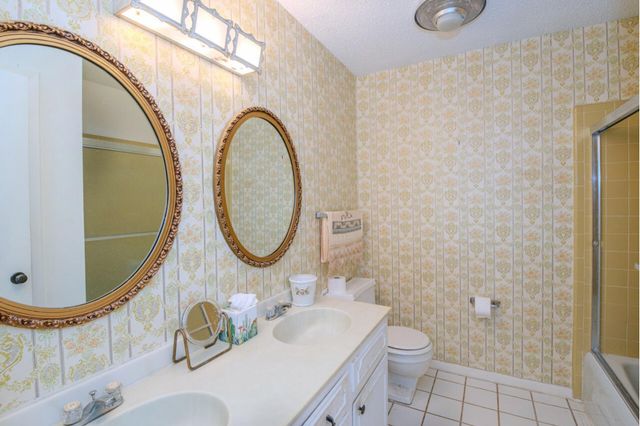 3649 Memorial Boulevard, Port Arthur, TX 77640