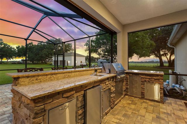 5319 W TRAPNELL ROAD, Dover, FL 33527