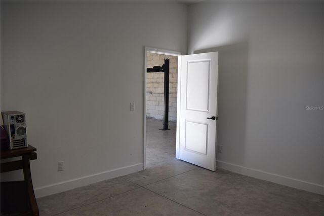 5319 W TRAPNELL ROAD, Dover, FL 33527