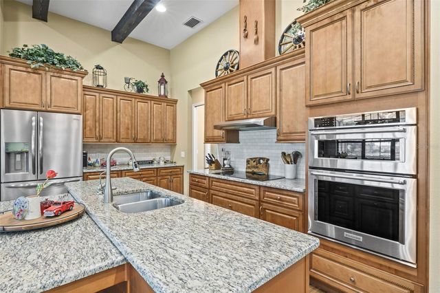 5319 W TRAPNELL ROAD, Dover, FL 33527